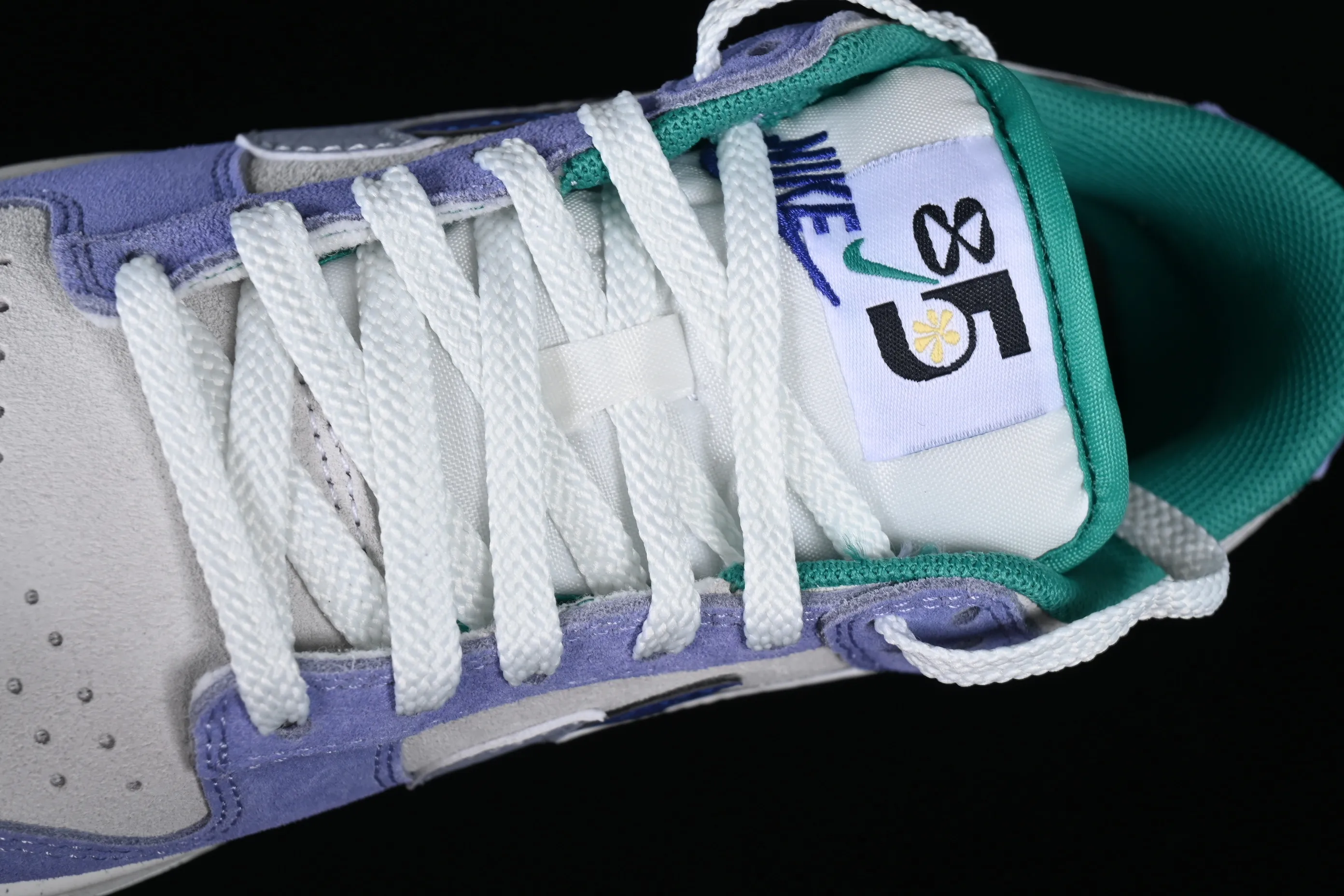 All categories Nk SB Dunk Series Nk SB Dunk Low low-top sneakers Nk SB Dunk Low "85" blue and white flowers double hook straps SB low-top sports and leisure sneakers DO9457-144